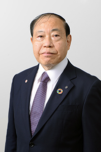 村上 愛三