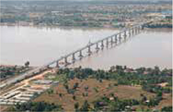 第二メコン橋（タイ－ラオス）