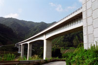 津久見川橋(波形鋼板ウェブ箱桁橋)